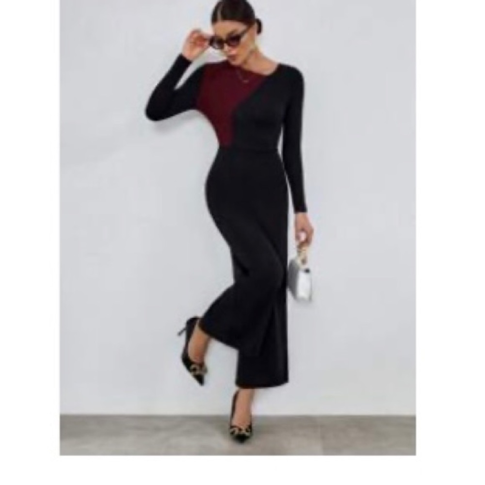 Elegant Black and Red Long Sleeve jumpsuit - NEVER WORN